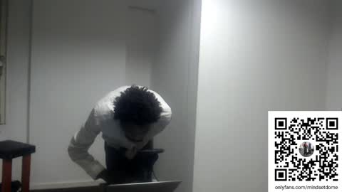 Snapshot of masterdomfuck chatting on 09.09.25 Masterdomfuck online show from 09.09.25