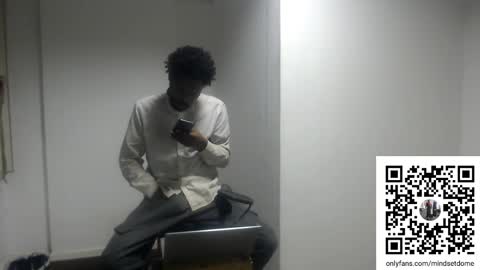 Snapshot of masterdomfuck chatting on 09.17.25 Masterdomfuck online show from 09.17.25