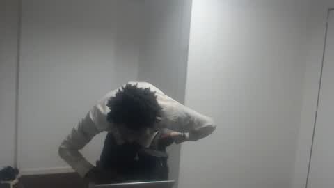 Snapshot of masterdomfuck chatting on 10.31.25 Masterdomfuck online show from 10.31.25