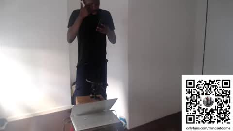 Snapshot of masterdomfuck chatting on 11.15.25 Masterdomfuck online show from 11.15.25