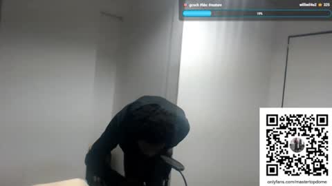 Snapshot of masterdomfuck chatting on 11.23.25 Masterdomfuck online show from 11.23.25