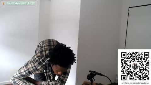 Snapshot of masterdomfuck chatting on 11.30.25 Masterdomfuck online show from 11.30.25