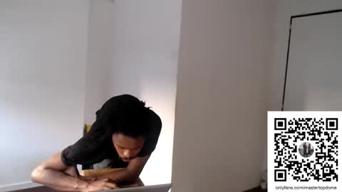 Snapshot of masterdomfuck chatting on 12.02.25 Masterdomfuck online show from 12.02.25