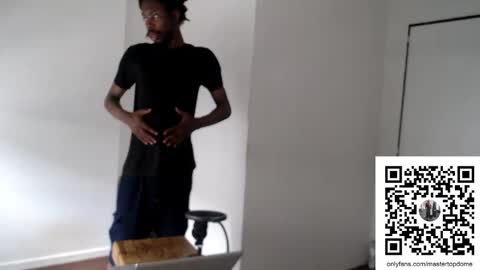 Snapshot of masterdomfuck chatting on 12.03.25 Masterdomfuck online show from 12.03.25