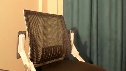 Snapshot of mastermiko chatting on 02.09.25 Silly Rabbit online show from 02.09.25