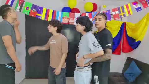 Team Cris Darwin- Fernando- Stiven- David online show from 07.08.26