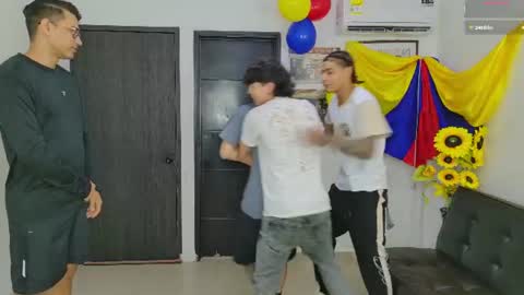 Team Cris Darwin- Fernando- Stiven- David online show from 07.10.26