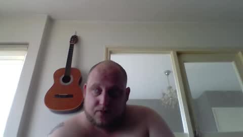 Snapshot of mastrubeertje1988 chatting on 06.06.26 mastrubeertje1988 online show from 06.06.26