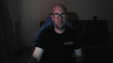 mat11efou online show from 09.30.25