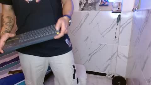 Snapshot of mat_kush chatting on 12.03.25 Matt online show from 12.03.25