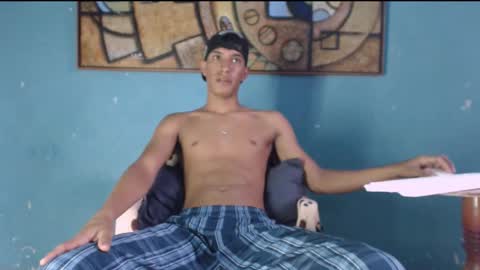 Snapshot of mateo600009 chatting on 12.16.25 matteo online show from 12.16.25