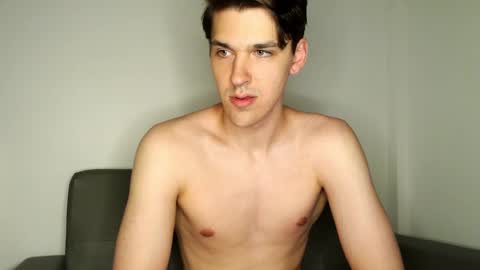 Snapshot of mateo_zeus chatting on 01.28.25 mateo_zeus online show from 01.28.25
