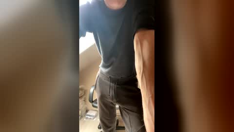 Snapshot of mathew7616 chatting on 03.21.26 mathew7616 online show from 03.21.26