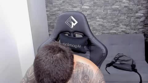 Snapshot of mathew_wolf4 chatting on 05.20.26 Mathew Independent model online show from 05.20.26