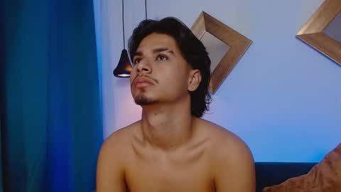 Snapshot of mathewadams chatting on 11.03.25 Mathew online show from 11.03.25