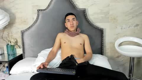 Snapshot of matias_jeong chatting on 12.05.25 Matias Jeong online show from 12.05.25