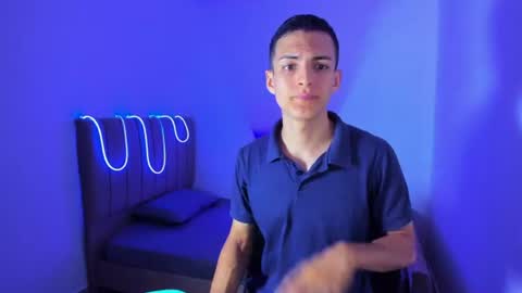 Snapshot of matiius18 chatting on 06.28.26 Matias online show from 06.28.26