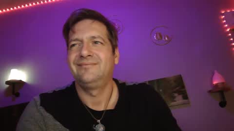 Snapshot of matrike1 chatting on 01.19.25 matrike1 online show from 01.19.25