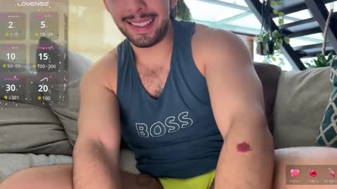 Snapshot of matt_artim chatting on 02.21.25 The Matt Leon online show from 02.21.25