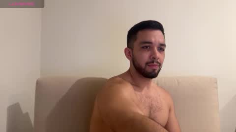 Snapshot of matt_artim chatting on 10.19.25 The Matt Leon online show from 10.19.25