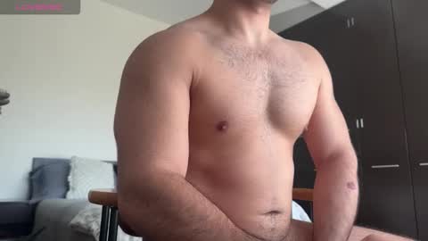 Snapshot of matt_artim chatting on 01.06.26 The Matt Leon online show from 01.06.26