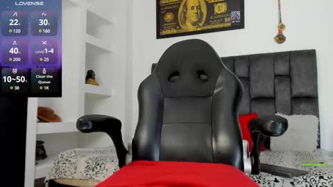 Snapshot of matt_rodriguez92 chatting on 02.10.25 matt rodriguez92 online show from 02.10.25