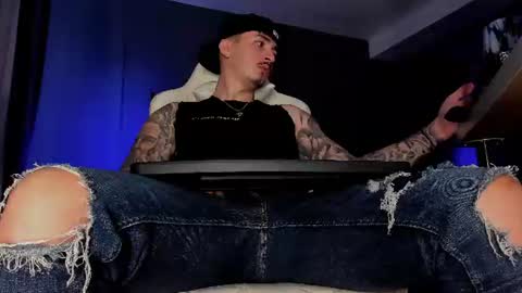 Snapshot of matt_thestud chatting on 06.21.26 Matt online show from 06.21.26