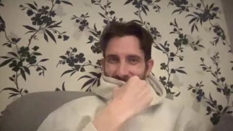 Snapshot of mattcarta chatting on 02.05.25 mattcarta online show from 02.05.25