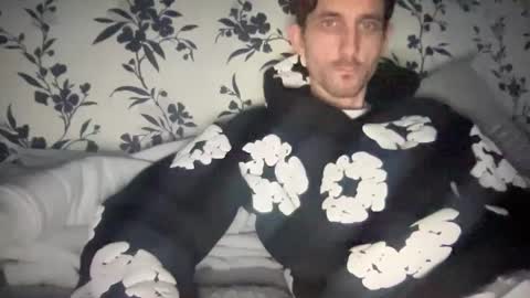 Snapshot of mattcarta chatting on 02.06.25 mattcarta online show from 02.06.25