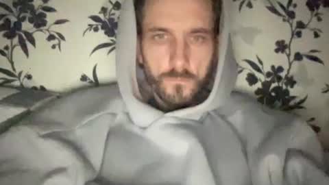 Snapshot of mattcarta chatting on 11.22.25 mattcarta online show from 11.22.25