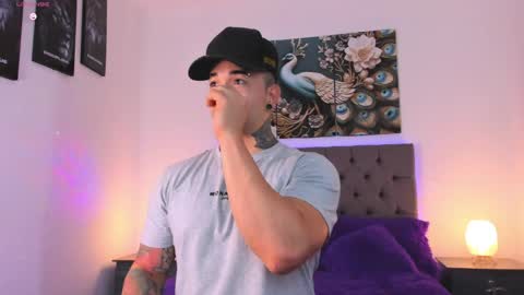 Snapshot of matthew_colee chatting on 04.07.26 Matthew INDEPENDENT MODEL online show from 04.07.26