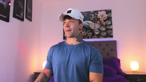 Snapshot of matthew_colee chatting on 04.14.26 Matthew INDEPENDENT MODEL online show from 04.14.26