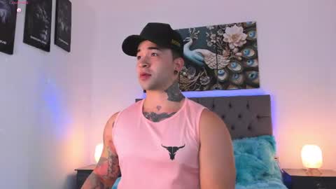 Matthew INDEPENDENT MODEL online show from 06.12.26