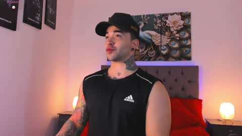 Matthew INDEPENDENT MODEL online show from 08.04.26