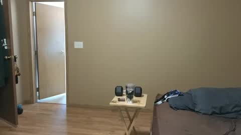 Snapshot of matthewhusby chatting on 09.21.25 MH online show from 09.21.25