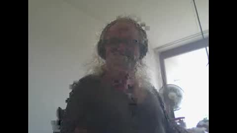 Snapshot of matthy60 chatting on 09.15.25 Matthias online show from 09.15.25