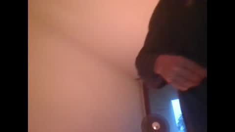 Snapshot of matthy60 chatting on 09.21.25 Matthias online show from 09.21.25