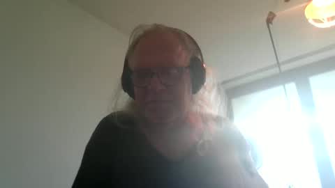 Snapshot of matthy60 chatting on 10.07.25 Matthias online show from 10.07.25