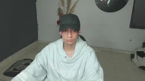 Snapshot of mattias_dantee chatting on 01.28.25 mattias online show from 01.28.25