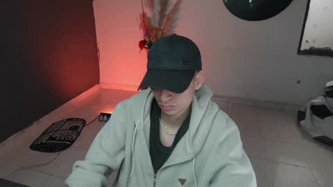 Snapshot of mattias_dantee chatting on 01.29.25 mattias online show from 01.29.25