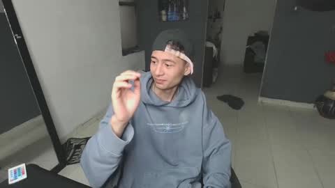 Snapshot of mattias_dantee chatting on 02.18.25 mattias online show from 02.18.25