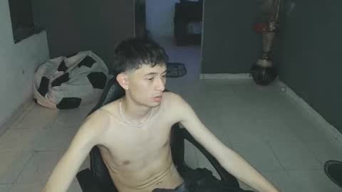 Snapshot of mattias_dantee chatting on 02.22.25 mattias online show from 02.22.25