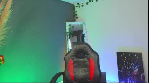 Snapshot of mattias_dantee chatting on 09.28.25 mattias online show from 09.28.25