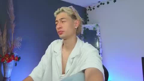 Snapshot of mattias_dantee chatting on 10.16.25 mattias online show from 10.16.25