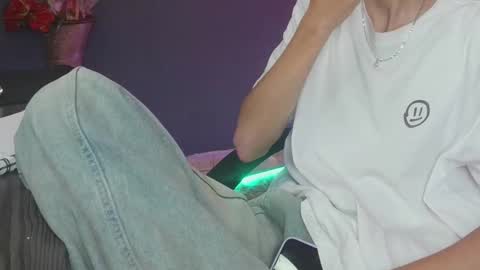 Snapshot of mattias_dantee chatting on 11.08.25 mattias online show from 11.08.25