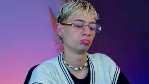 Snapshot of mattias_dantee chatting on 01.10.26 mattias online show from 01.10.26