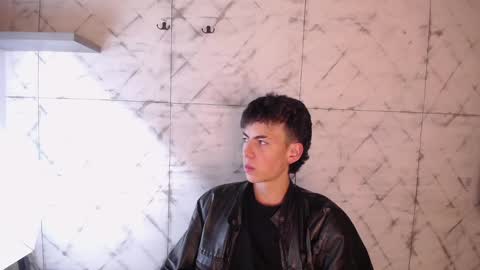 Snapshot of mattideluca chatting on 12.07.24 Matti online show from 12.07.24