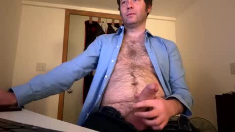 Snapshot of mattiufr chatting on 12.21.24 Matt online show from 12.21.24