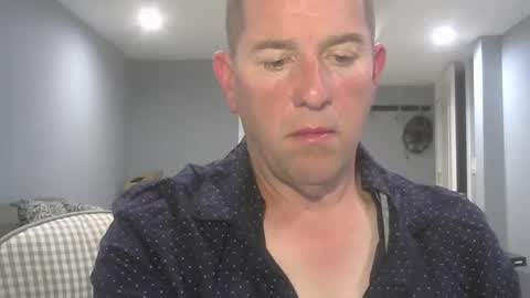 Snapshot of mattlikestoplay chatting on 05.18.26 mattlikestoplay online show from 05.18.26