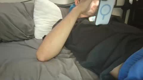 Snapshot of mattsroom123 chatting on 09.28.25 mattsroom123 online show from 09.28.25